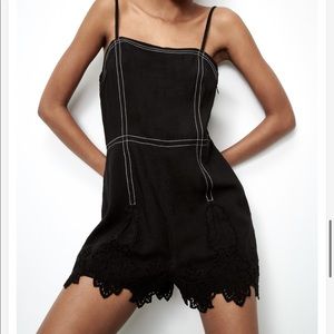 Short jumpsuit with eyelet & topstitching detail